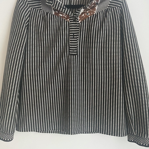 Beautiful vintage Italian matching skirt set - Picture 6 of 9